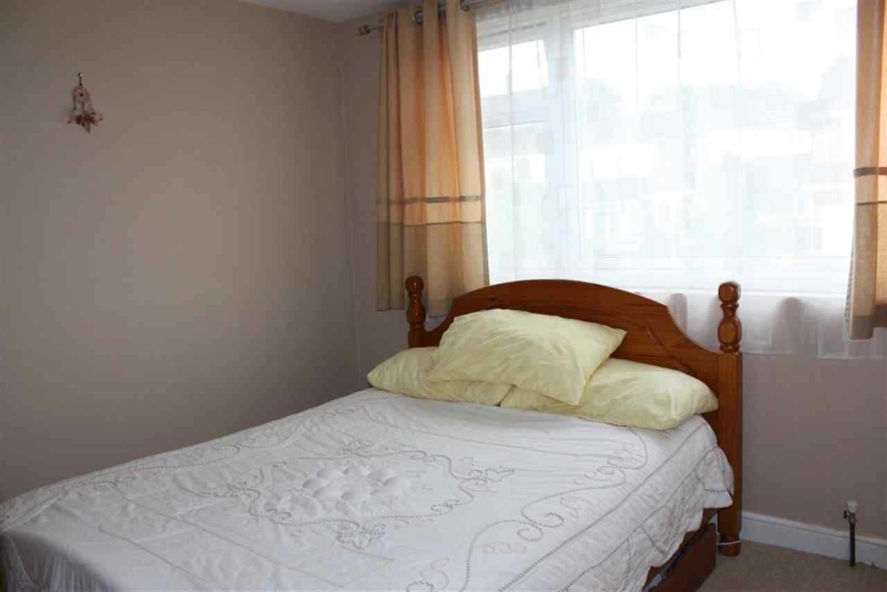 resized-2349823-9 Bedroom.JPG